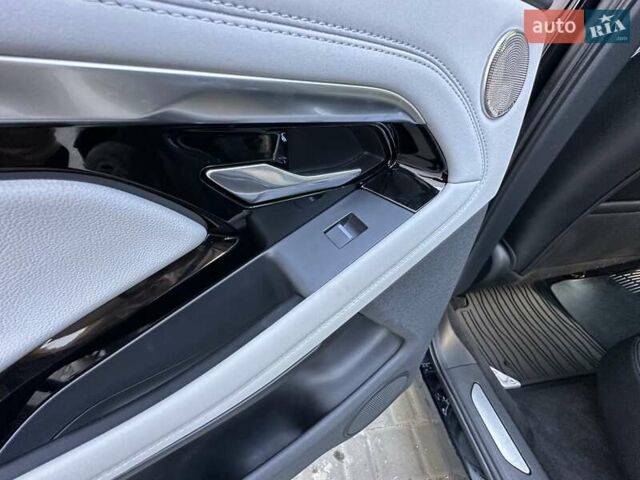 Черный Ленд Ровер Рендж Ровер Эвок, объемом двигателя 2 л и пробегом 74 тыс. км за 30500 $, фото 65 на Automoto.ua