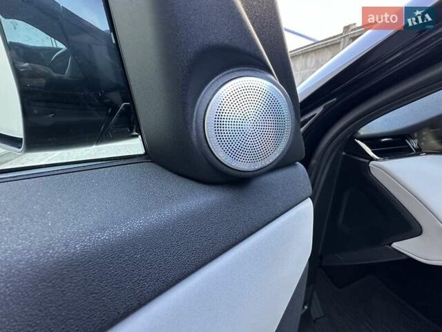 Черный Ленд Ровер Рендж Ровер Эвок, объемом двигателя 2 л и пробегом 74 тыс. км за 30500 $, фото 27 на Automoto.ua