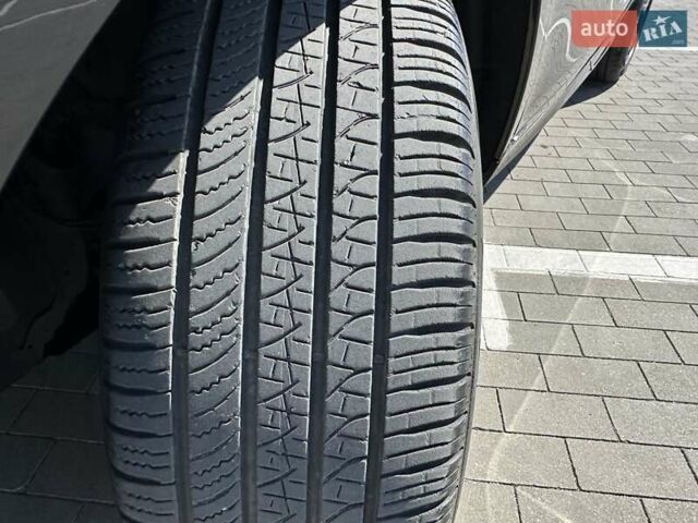 Черный Ленд Ровер Рендж Ровер Эвок, объемом двигателя 2 л и пробегом 74 тыс. км за 30500 $, фото 74 на Automoto.ua