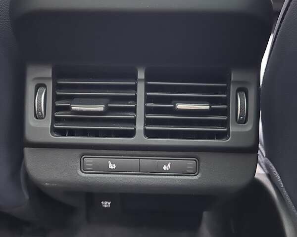 Чорний Ленд Ровер Рендж Ровер Евок, об'ємом двигуна 0 л та пробігом 72 тис. км за 34400 $, фото 34 на Automoto.ua