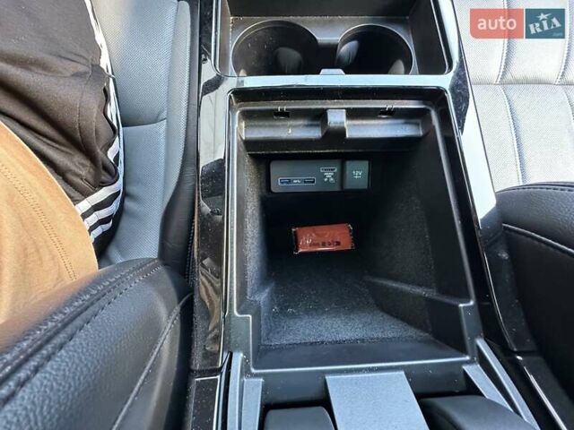 Черный Ленд Ровер Рендж Ровер Эвок, объемом двигателя 2 л и пробегом 74 тыс. км за 30500 $, фото 57 на Automoto.ua