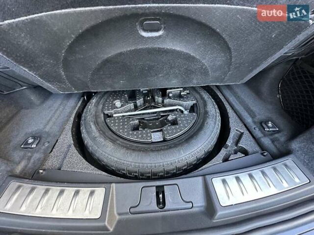 Черный Ленд Ровер Рендж Ровер Эвок, объемом двигателя 2 л и пробегом 74 тыс. км за 30500 $, фото 72 на Automoto.ua