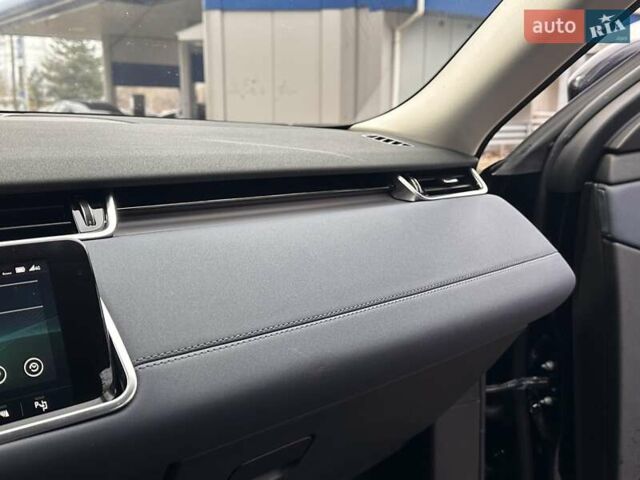 Чорний Ленд Ровер Рендж Ровер Евок, об'ємом двигуна 0 л та пробігом 72 тис. км за 34400 $, фото 72 на Automoto.ua