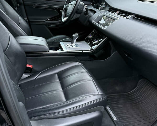 Чорний Ленд Ровер Рендж Ровер Евок, об'ємом двигуна 2 л та пробігом 89 тис. км за 32100 $, фото 21 на Automoto.ua