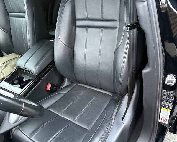 Чорний Ленд Ровер Рендж Ровер Евок, об'ємом двигуна 2 л та пробігом 89 тис. км за 32100 $, фото 20 на Automoto.ua