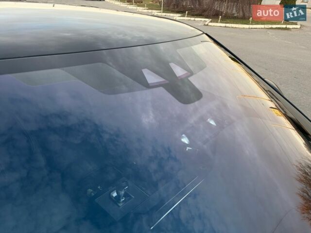 Чорний Ленд Ровер Рендж Ровер Евок, об'ємом двигуна 2 л та пробігом 76 тис. км за 32000 $, фото 10 на Automoto.ua