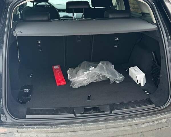 Черный Ленд Ровер Рендж Ровер Эвок, объемом двигателя 2 л и пробегом 71 тыс. км за 35000 $, фото 10 на Automoto.ua