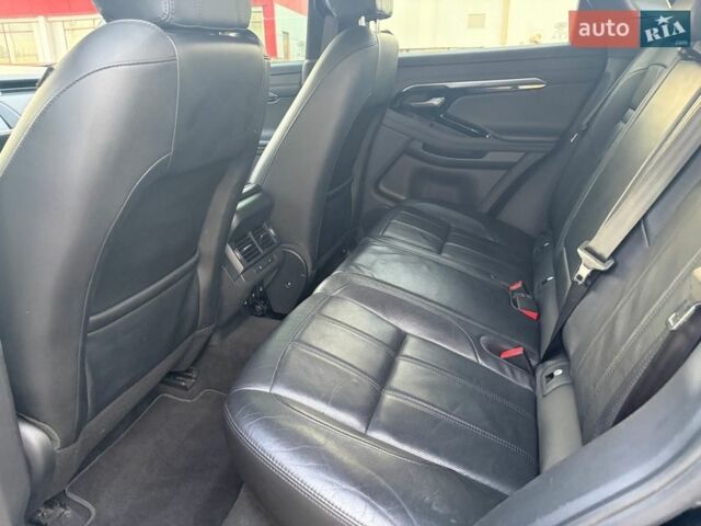 Чорний Ленд Ровер Рендж Ровер Евок, об'ємом двигуна 2 л та пробігом 76 тис. км за 32000 $, фото 15 на Automoto.ua