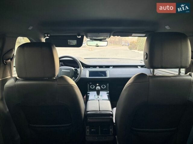 Чорний Ленд Ровер Рендж Ровер Евок, об'ємом двигуна 2 л та пробігом 76 тис. км за 32000 $, фото 13 на Automoto.ua