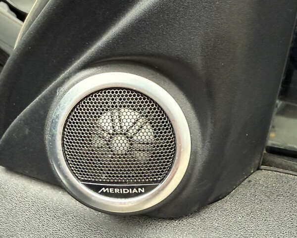 Чорний Ленд Ровер Рендж Ровер Евок, об'ємом двигуна 2 л та пробігом 61 тис. км за 22000 $, фото 10 на Automoto.ua