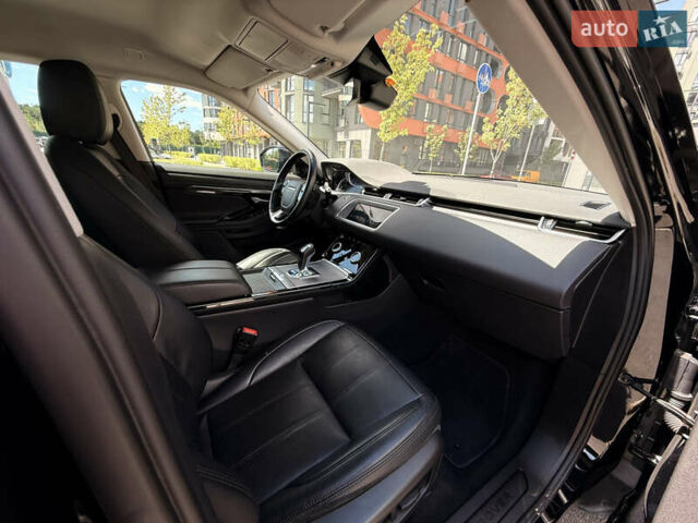 Черный Ленд Ровер Рендж Ровер Эвок, объемом двигателя 2 л и пробегом 116 тыс. км за 31500 $, фото 18 на Automoto.ua