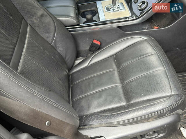 Чорний Ленд Ровер Рендж Ровер Евок, об'ємом двигуна 2 л та пробігом 61 тис. км за 22000 $, фото 13 на Automoto.ua