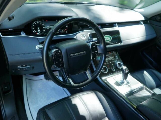 Ленд Ровер Рендж Ровер Евок 2020 у Черкасах на Automoto.ua Чорний Ленд Ровер Рендж Ровер Евок, об'ємом двигуна 2 л та пробігом 49 тис. км за 27100 $, фото 7 на Automoto.ua
