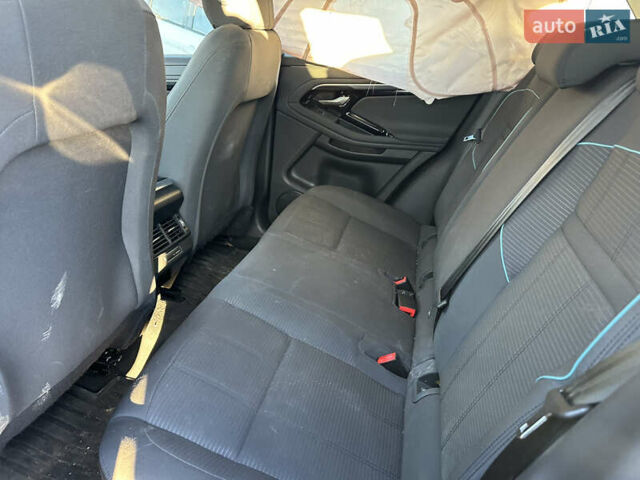 Черный Ленд Ровер Рендж Ровер Эвок, объемом двигателя 2 л и пробегом 25 тыс. км за 14700 $, фото 5 на Automoto.ua