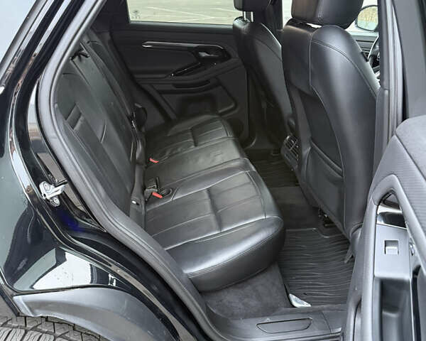 Чорний Ленд Ровер Рендж Ровер Евок, об'ємом двигуна 2 л та пробігом 89 тис. км за 32100 $, фото 25 на Automoto.ua