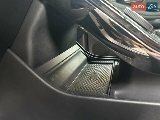 Черный Ленд Ровер Рендж Ровер Эвок, объемом двигателя 2 л и пробегом 98 тыс. км за 39999 $, фото 60 на Automoto.ua