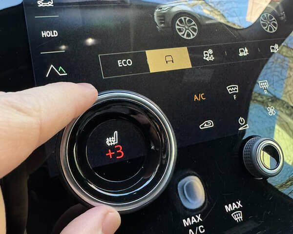 Чорний Ленд Ровер Рендж Ровер Евок, об'ємом двигуна 2 л та пробігом 56 тис. км за 44500 $, фото 30 на Automoto.ua