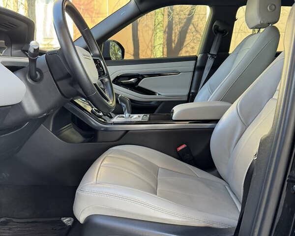 Чорний Ленд Ровер Рендж Ровер Евок, об'ємом двигуна 2 л та пробігом 56 тис. км за 44500 $, фото 22 на Automoto.ua