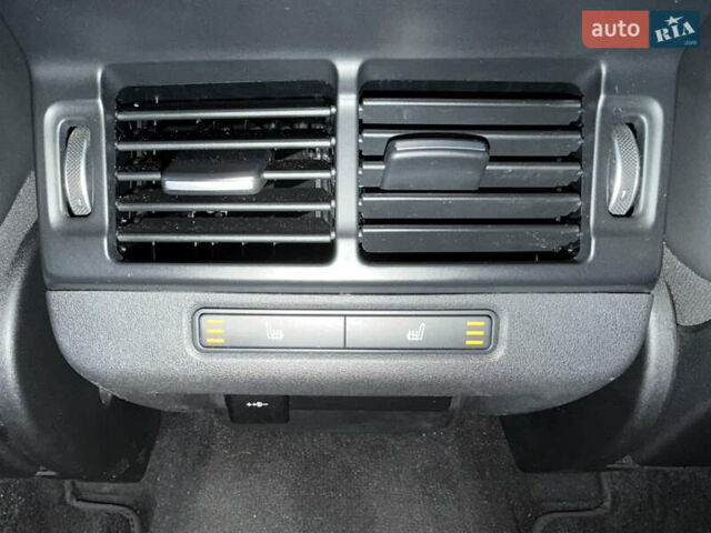 Чорний Ленд Ровер Рендж Ровер Евок, об'ємом двигуна 2 л та пробігом 29 тис. км за 46800 $, фото 35 на Automoto.ua