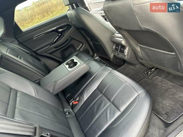 Черный Ленд Ровер Рендж Ровер Эвок, объемом двигателя 2 л и пробегом 98 тыс. км за 39999 $, фото 50 на Automoto.ua