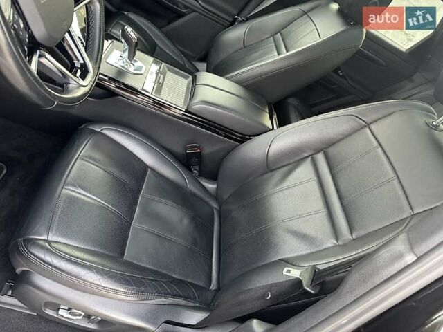 Черный Ленд Ровер Рендж Ровер Эвок, объемом двигателя 2 л и пробегом 98 тыс. км за 39999 $, фото 39 на Automoto.ua