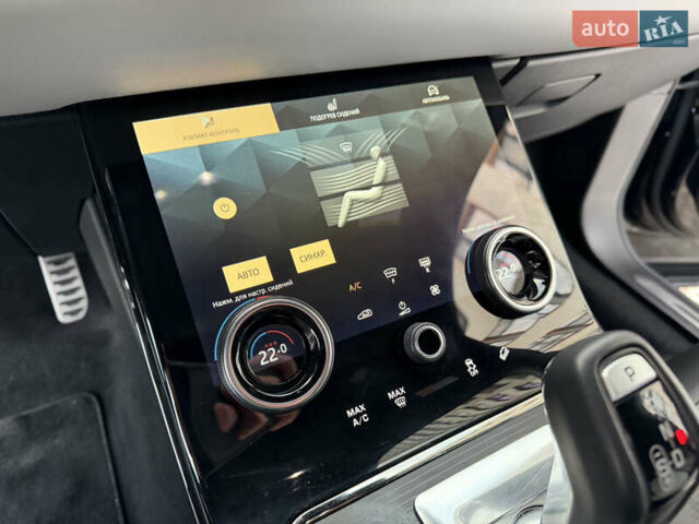 Чорний Ленд Ровер Рендж Ровер Евок, об'ємом двигуна 2 л та пробігом 29 тис. км за 46800 $, фото 41 на Automoto.ua