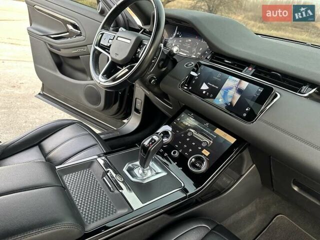 Черный Ленд Ровер Рендж Ровер Эвок, объемом двигателя 2 л и пробегом 98 тыс. км за 39999 $, фото 54 на Automoto.ua