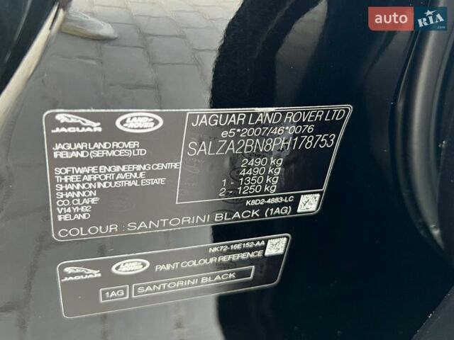 Черный Ленд Ровер Рендж Ровер Эвок, объемом двигателя 2 л и пробегом 185 тыс. км за 32912 $, фото 29 на Automoto.ua