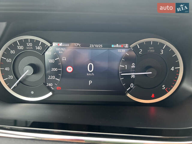 Чорний Ленд Ровер Рендж Ровер Евок, об'ємом двигуна 2 л та пробігом 185 тис. км за 34643 $, фото 15 на Automoto.ua