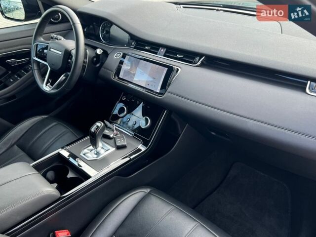 Черный Ленд Ровер Рендж Ровер Эвок, объемом двигателя 2 л и пробегом 185 тыс. км за 32912 $, фото 28 на Automoto.ua