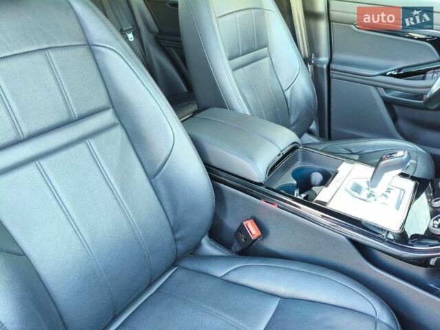 Чорний Ленд Ровер Рендж Ровер Евок, об'ємом двигуна 2 л та пробігом 83 тис. км за 47045 $, фото 47 на Automoto.ua