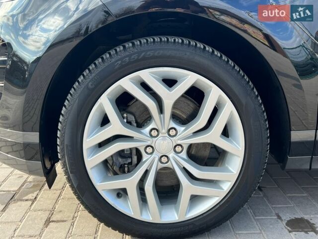 Черный Ленд Ровер Рендж Ровер Эвок, объемом двигателя 2 л и пробегом 185 тыс. км за 32912 $, фото 8 на Automoto.ua