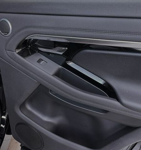 Чорний Ленд Ровер Рендж Ровер Евок, об'ємом двигуна 2 л та пробігом 24 тис. км за 38500 $, фото 13 на Automoto.ua