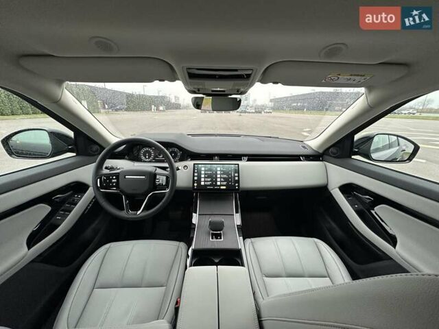 Чорний Ленд Ровер Рендж Ровер Евок, об'ємом двигуна 2 л та пробігом 7 тис. км за 60200 $, фото 24 на Automoto.ua