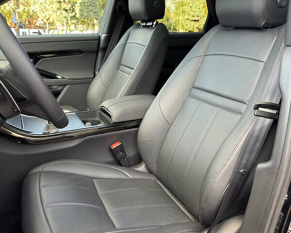 Черный Ленд Ровер Рендж Ровер Эвок, объемом двигателя 2 л и пробегом 6 тыс. км за 42900 $, фото 19 на Automoto.ua