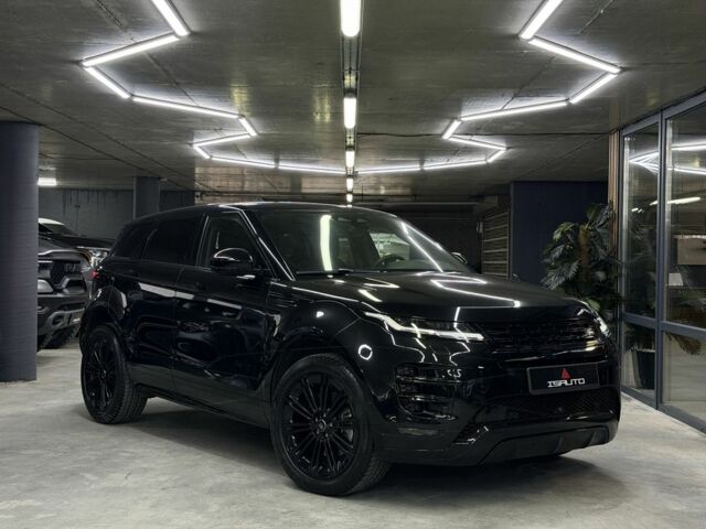 Черный Ленд Ровер Рендж Ровер Эвок, объемом двигателя 2 л и пробегом 7 тыс. км за 43000 $, фото 2 на Automoto.ua