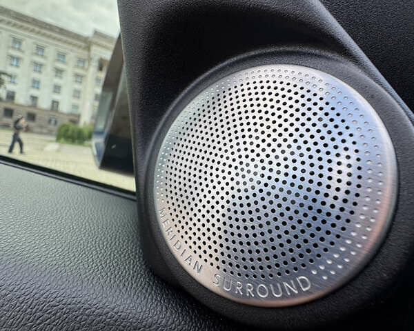 Черный Ленд Ровер Рендж Ровер Эвок, объемом двигателя 2 л и пробегом 6 тыс. км за 47900 $, фото 14 на Automoto.ua