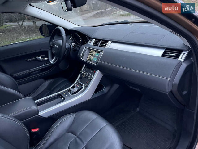 Коричневий Ленд Ровер Рендж Ровер Евок, об'ємом двигуна 2.18 л та пробігом 114 тис. км за 21000 $, фото 18 на Automoto.ua