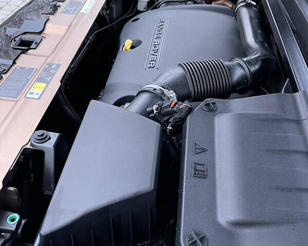 Коричневий Ленд Ровер Рендж Ровер Евок, об'ємом двигуна 2.18 л та пробігом 114 тис. км за 21000 $, фото 25 на Automoto.ua