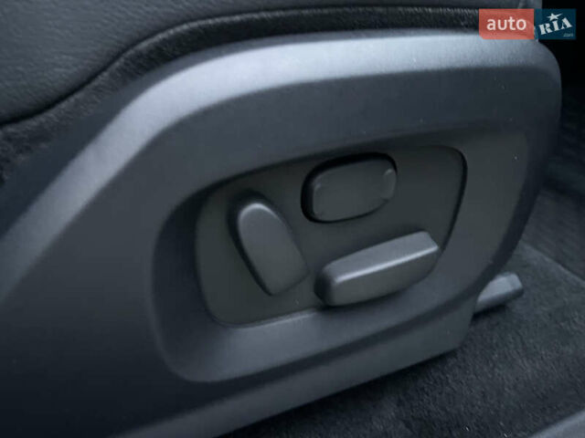 Коричневий Ленд Ровер Рендж Ровер Евок, об'ємом двигуна 2.18 л та пробігом 114 тис. км за 21000 $, фото 19 на Automoto.ua
