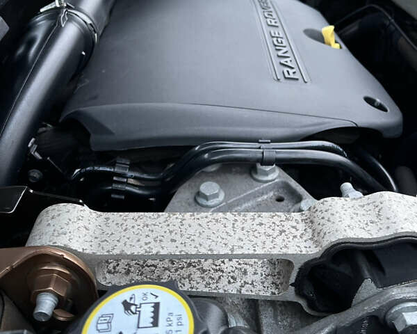 Коричневий Ленд Ровер Рендж Ровер Евок, об'ємом двигуна 2.18 л та пробігом 114 тис. км за 21000 $, фото 26 на Automoto.ua