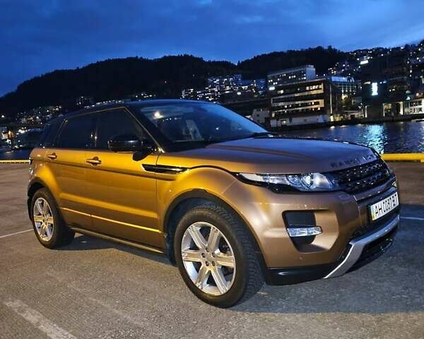 Коричневый Ленд Ровер Рендж Ровер Эвок, объемом двигателя 2.18 л и пробегом 106 тыс. км за 25000 $, фото 1 на Automoto.ua