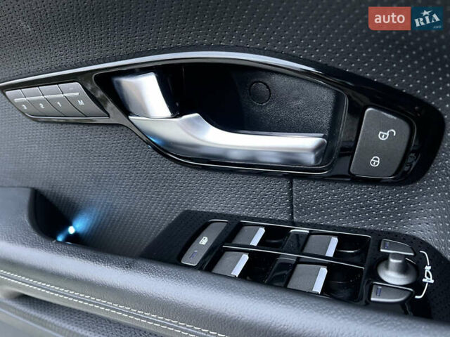 Коричневий Ленд Ровер Рендж Ровер Евок, об'ємом двигуна 2.18 л та пробігом 114 тис. км за 21000 $, фото 17 на Automoto.ua