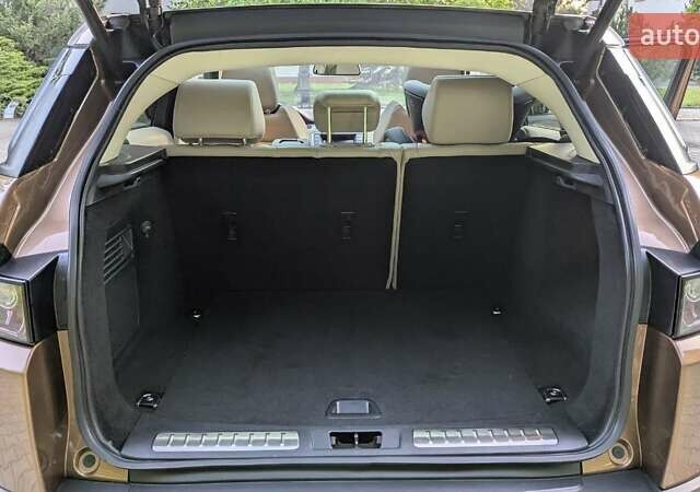 Коричневый Ленд Ровер Рендж Ровер Эвок, объемом двигателя 2 л и пробегом 129 тыс. км за 17300 $, фото 8 на Automoto.ua