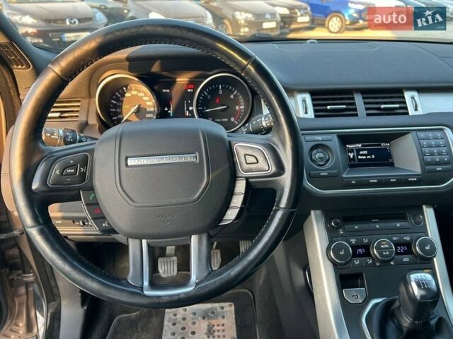 Коричневый Ленд Ровер Рендж Ровер Эвок, объемом двигателя 2.2 л и пробегом 88 тыс. км за 17590 $, фото 21 на Automoto.ua