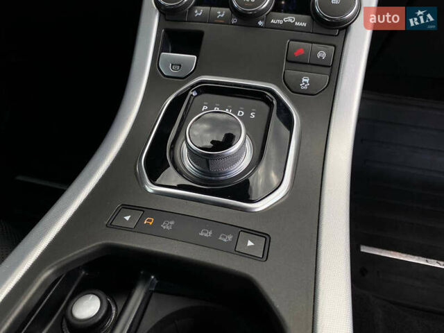 Коричневый Ленд Ровер Рендж Ровер Эвок, объемом двигателя 2.2 л и пробегом 115 тыс. км за 19900 $, фото 34 на Automoto.ua