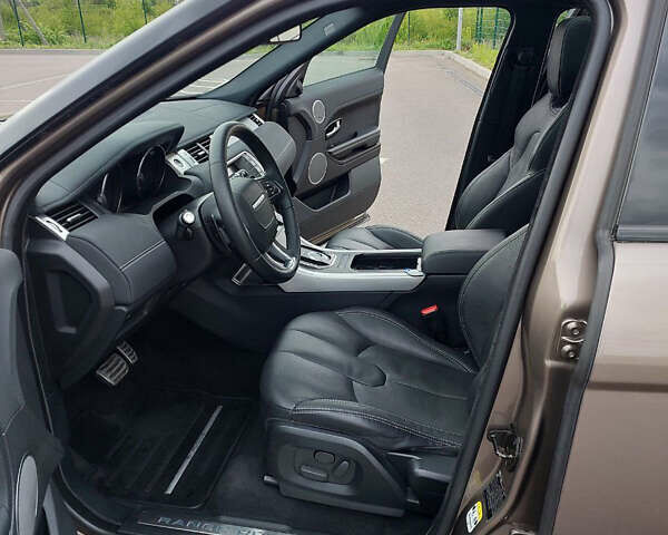 Коричневый Ленд Ровер Рендж Ровер Эвок, объемом двигателя 2.2 л и пробегом 115 тыс. км за 19900 $, фото 29 на Automoto.ua