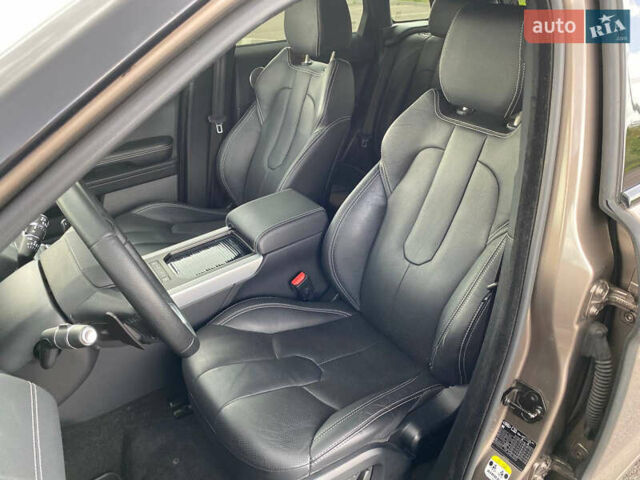 Коричневый Ленд Ровер Рендж Ровер Эвок, объемом двигателя 2.2 л и пробегом 115 тыс. км за 19900 $, фото 26 на Automoto.ua