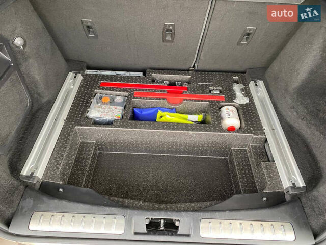 Коричневый Ленд Ровер Рендж Ровер Эвок, объемом двигателя 2.2 л и пробегом 115 тыс. км за 19900 $, фото 58 на Automoto.ua