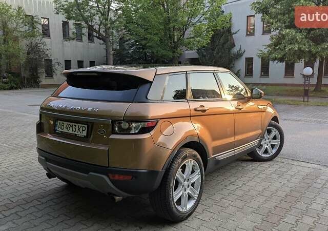 Коричневый Ленд Ровер Рендж Ровер Эвок, объемом двигателя 2 л и пробегом 129 тыс. км за 17300 $, фото 3 на Automoto.ua